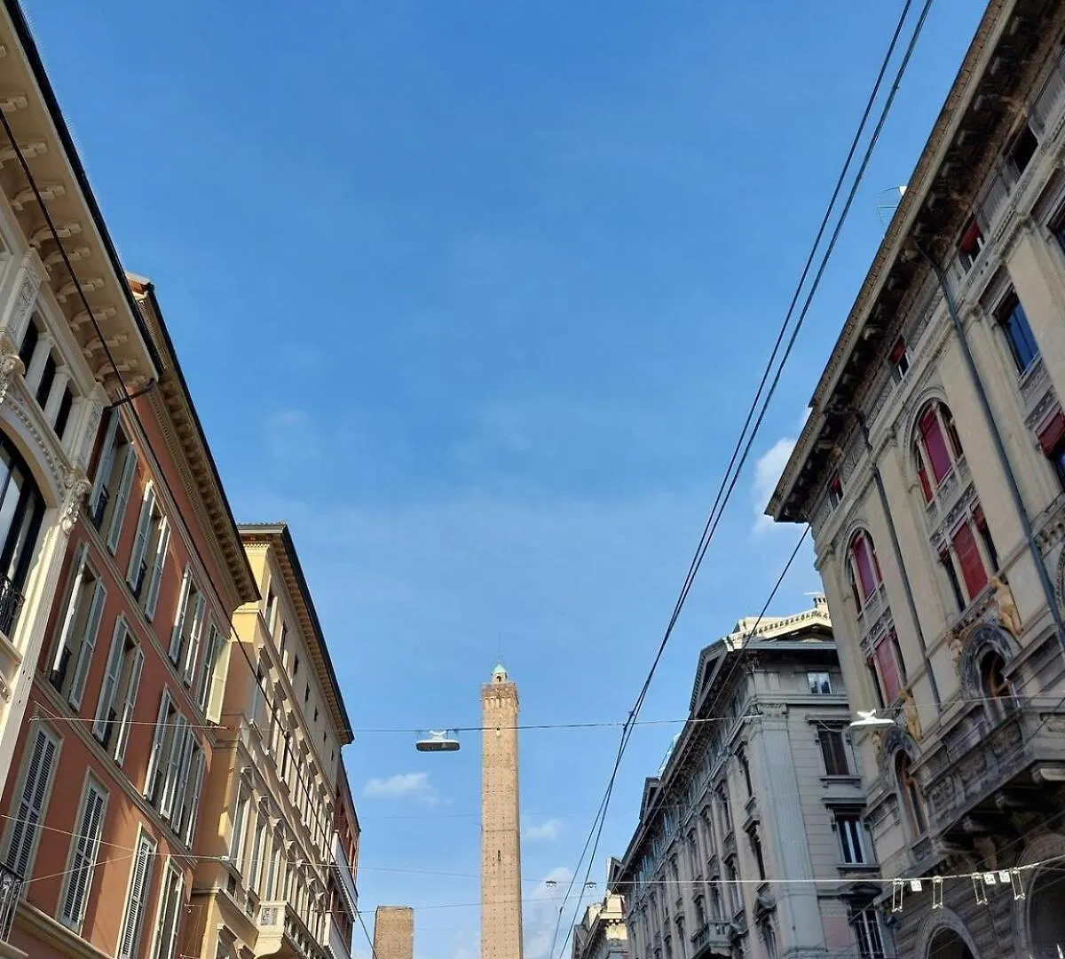 Monolocale Sui Tetti Di Bologna - Via Indipendenza Apartment Italy