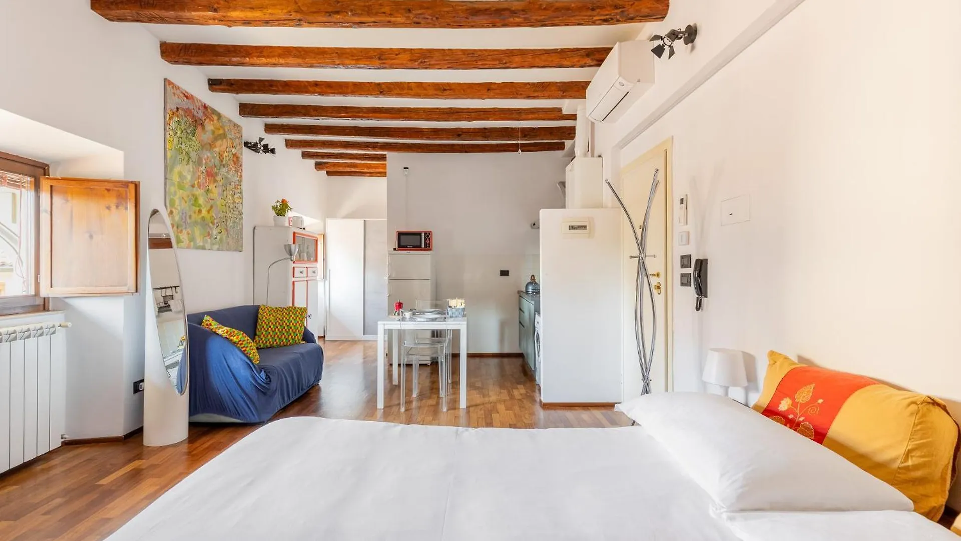 Monolocale Sui Tetti Di Bologna - Via Indipendenza Apartment