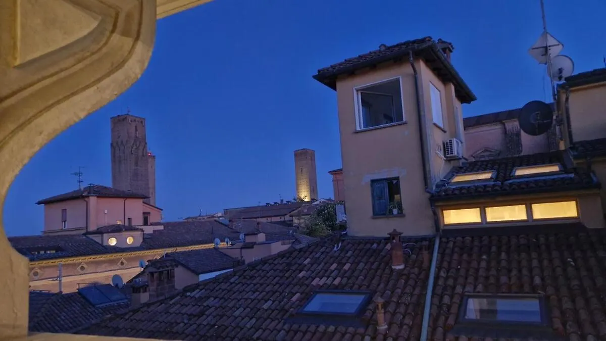 公寓 Monolocale Sui Tetti Di Bologna - Via Indipendenza公寓